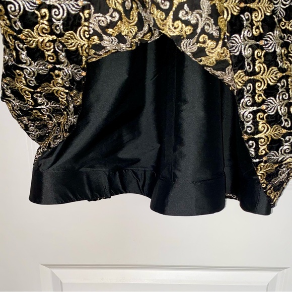 Alice + Olivia Embellished Velvet Cocktail Dress WITH POCKETS, size 4 - Picture 10 of 13